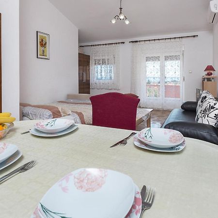 Lovely Apartment In Betiga With Wifi Барбаріґа Екстер'єр фото