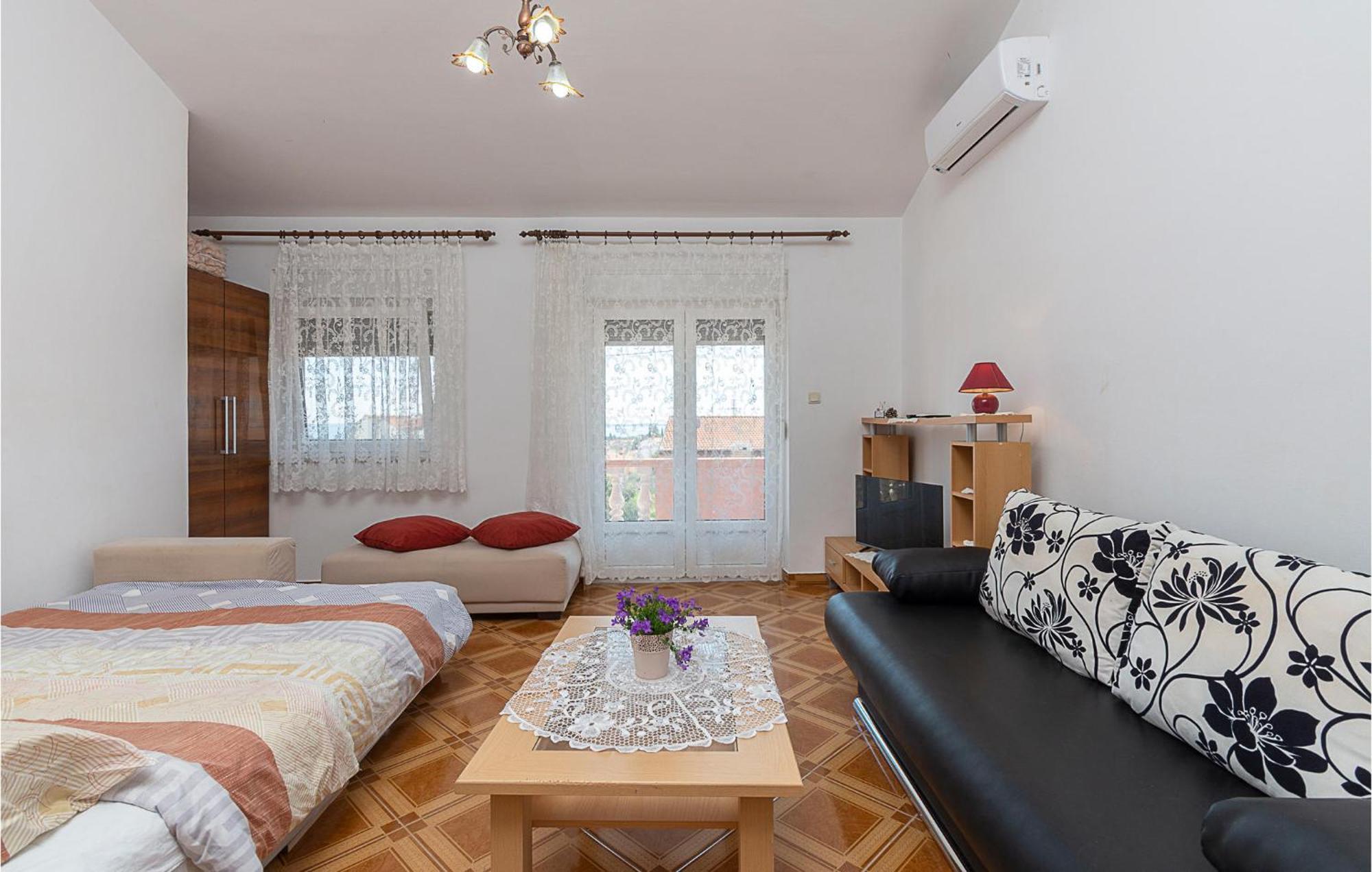 Lovely Apartment In Betiga With Wifi Барбаріґа Екстер'єр фото